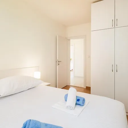 Filip Apartments - Free Parking By The House Makarska Exterior photo
