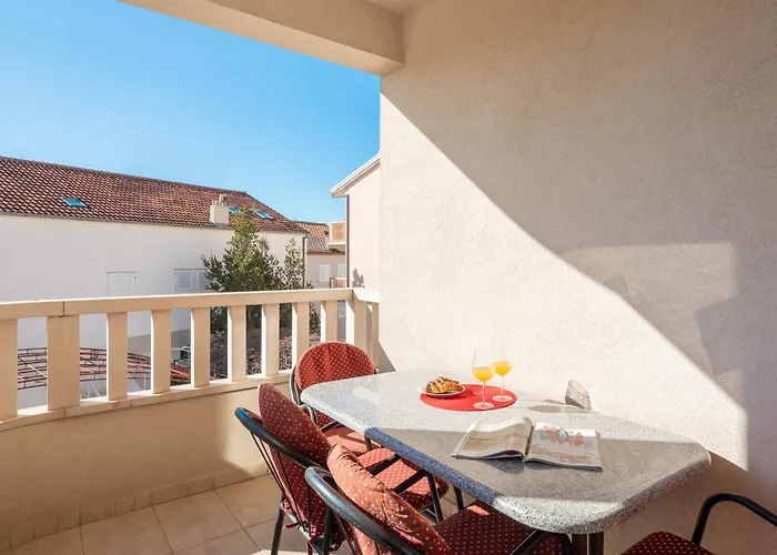 Filip Apartments - Free Parking By The House