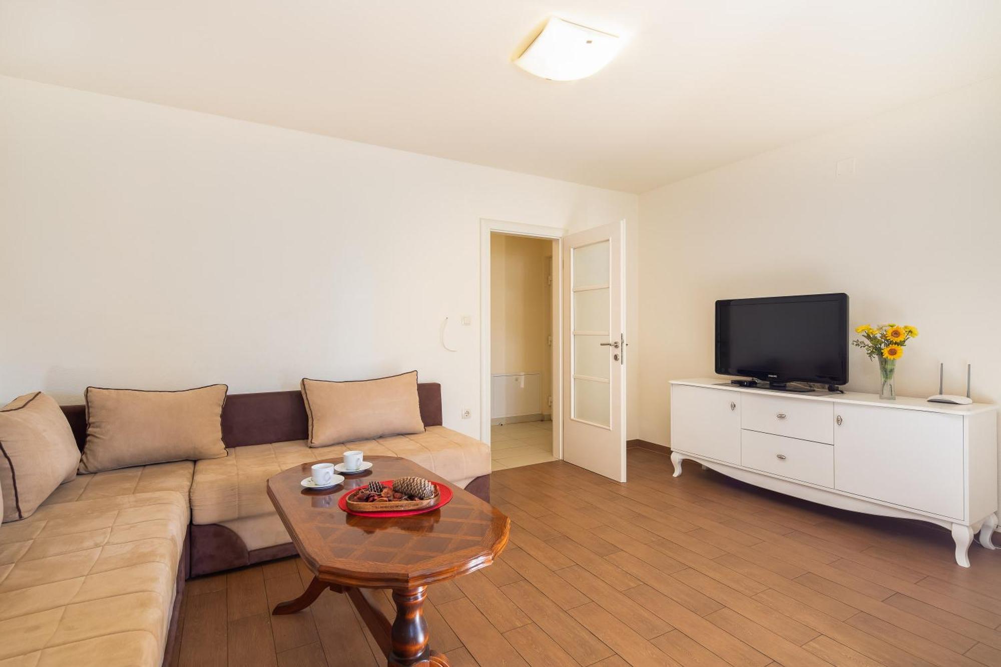 Filip - Free Parking By The House Apartamento *